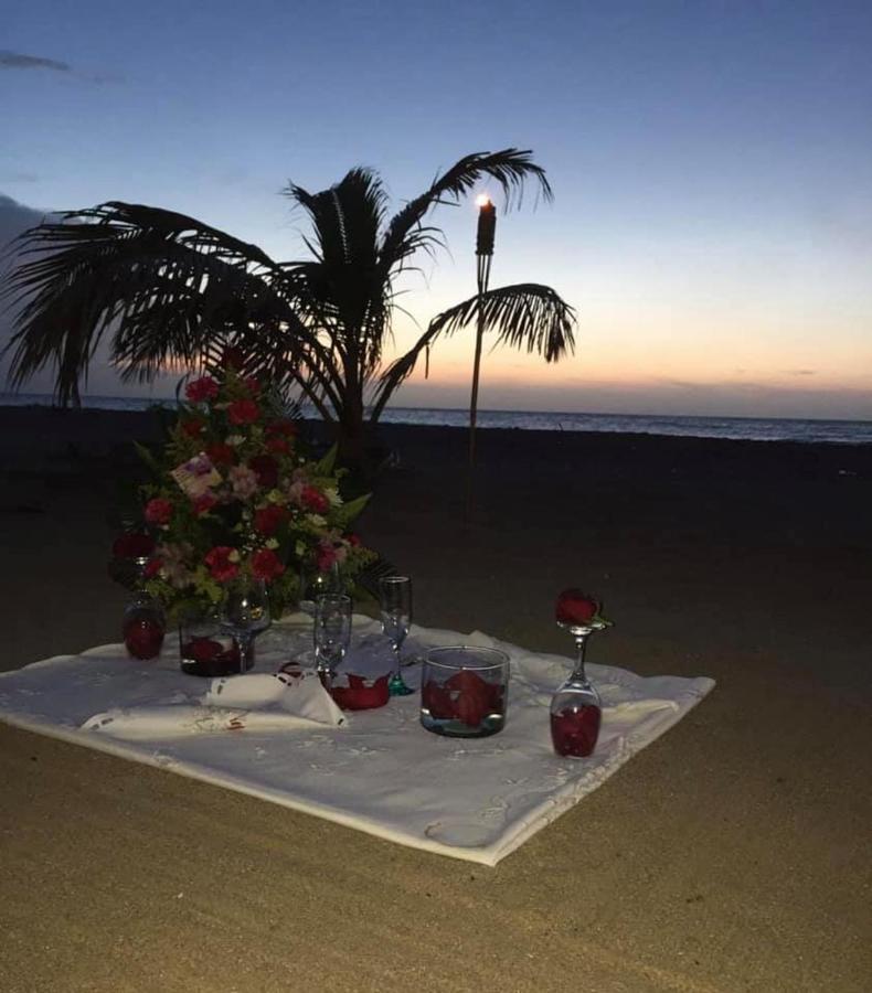 Villa Mar Azul - Playa Y Turismo Camarones Esterno foto